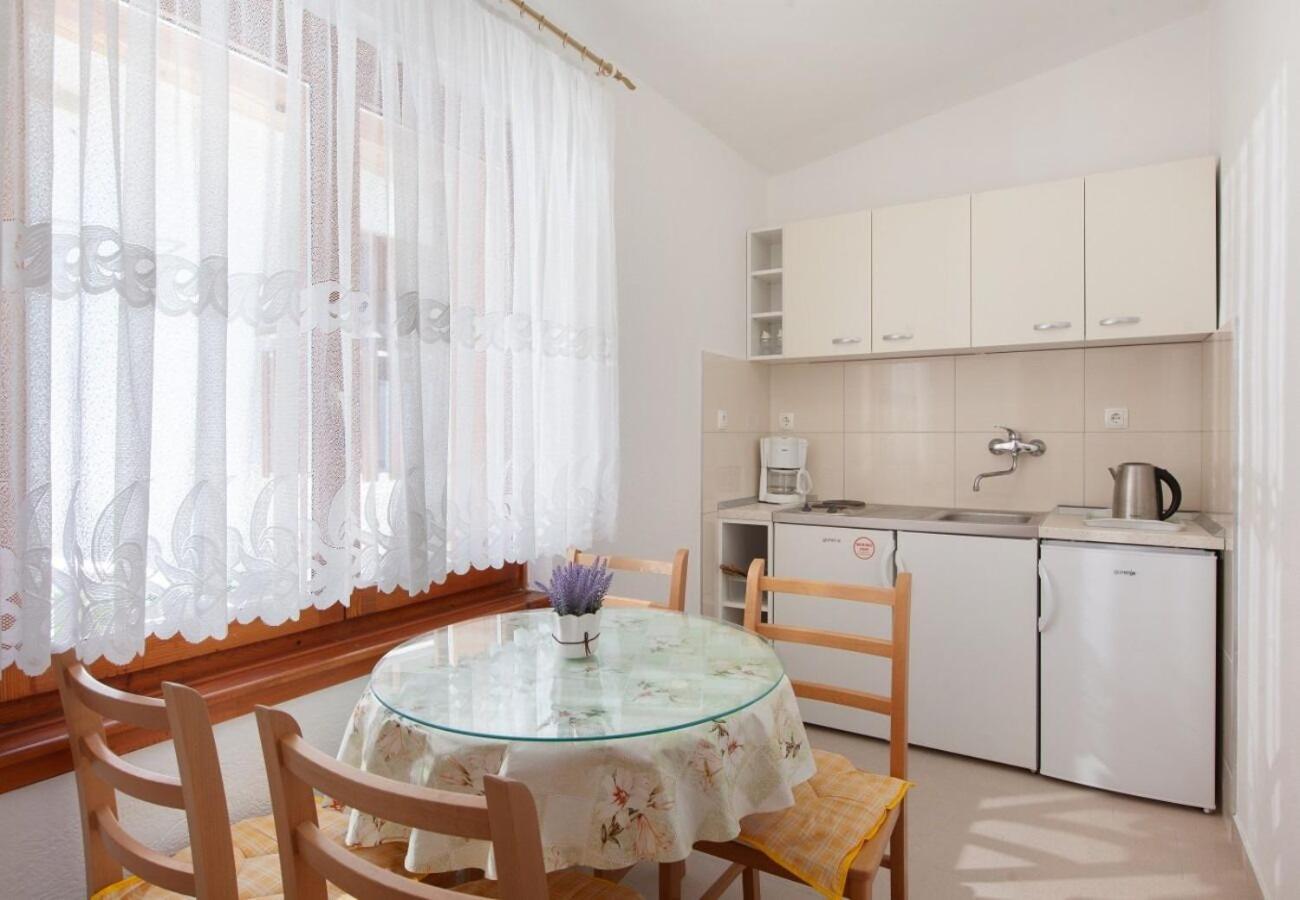 Apartment Ante M Brela Esterno foto