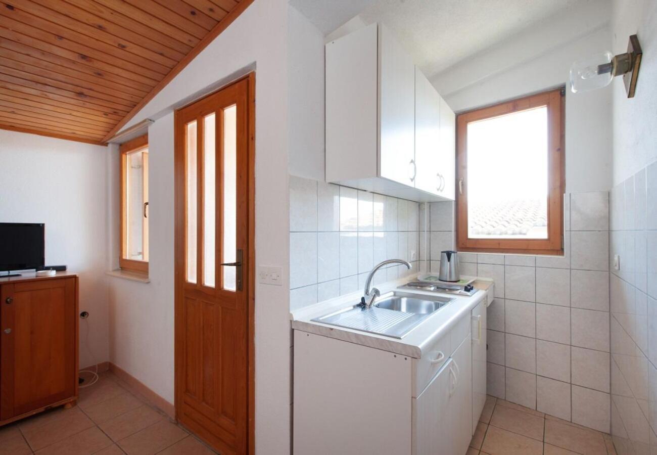 Apartment Ante M Brela Esterno foto